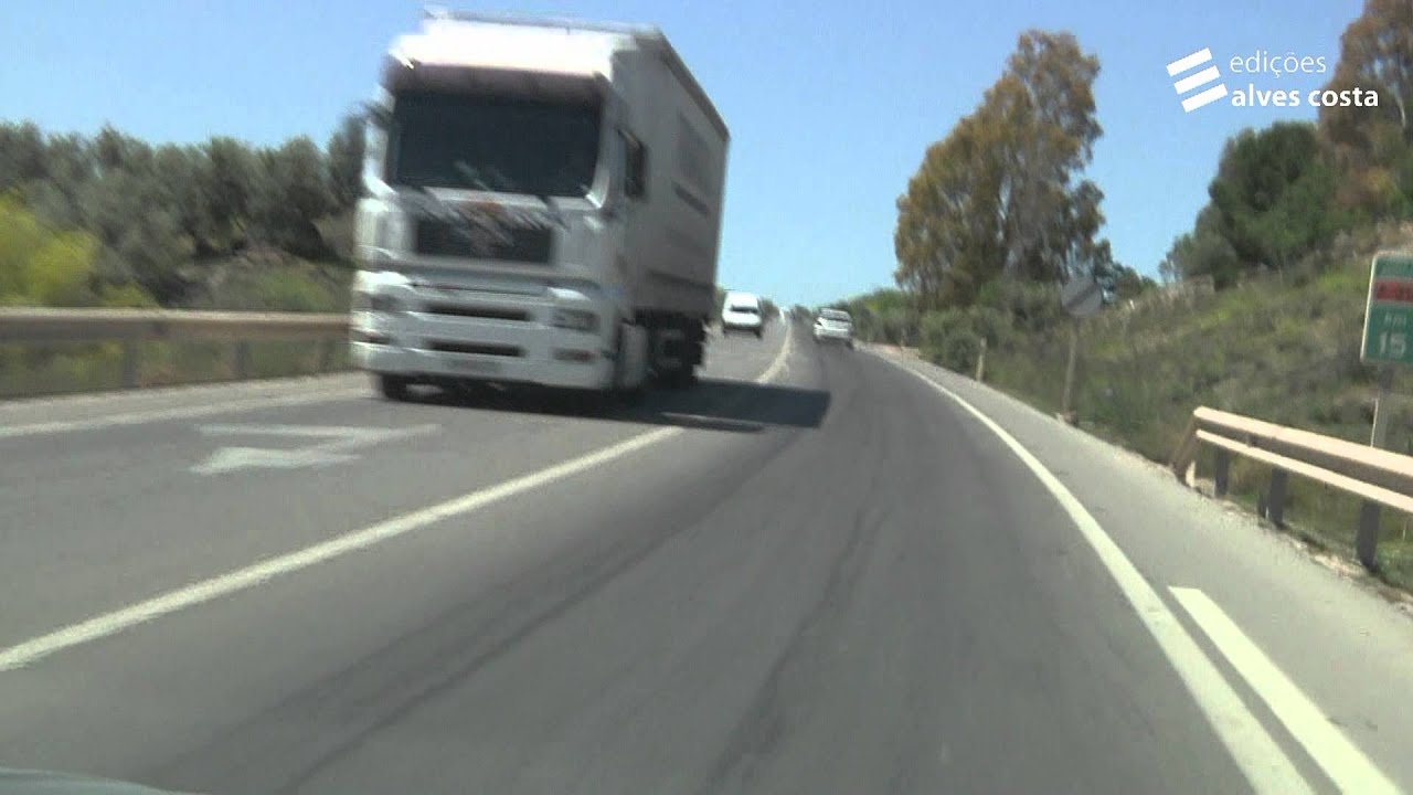 Prevenção rodoviária: Marcas longitudinais 02