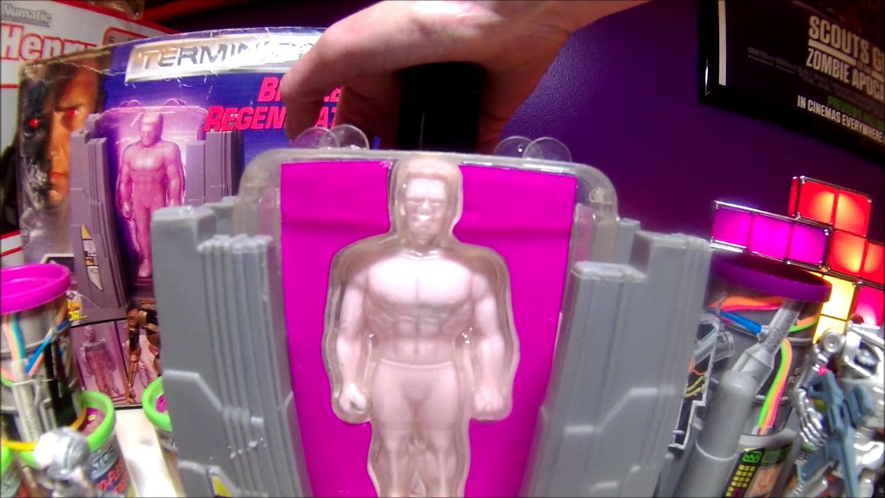 Terminator 2 - Bio Flesh Re-generator and Figures (Kenner)