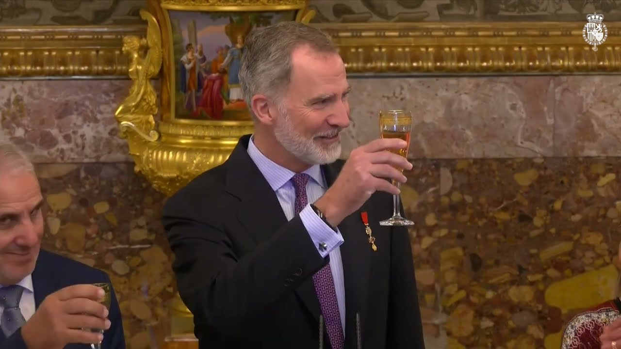 Brindis de S.M. el Rey en el almuerzo con ocasión del X aniversario de la Proclamación