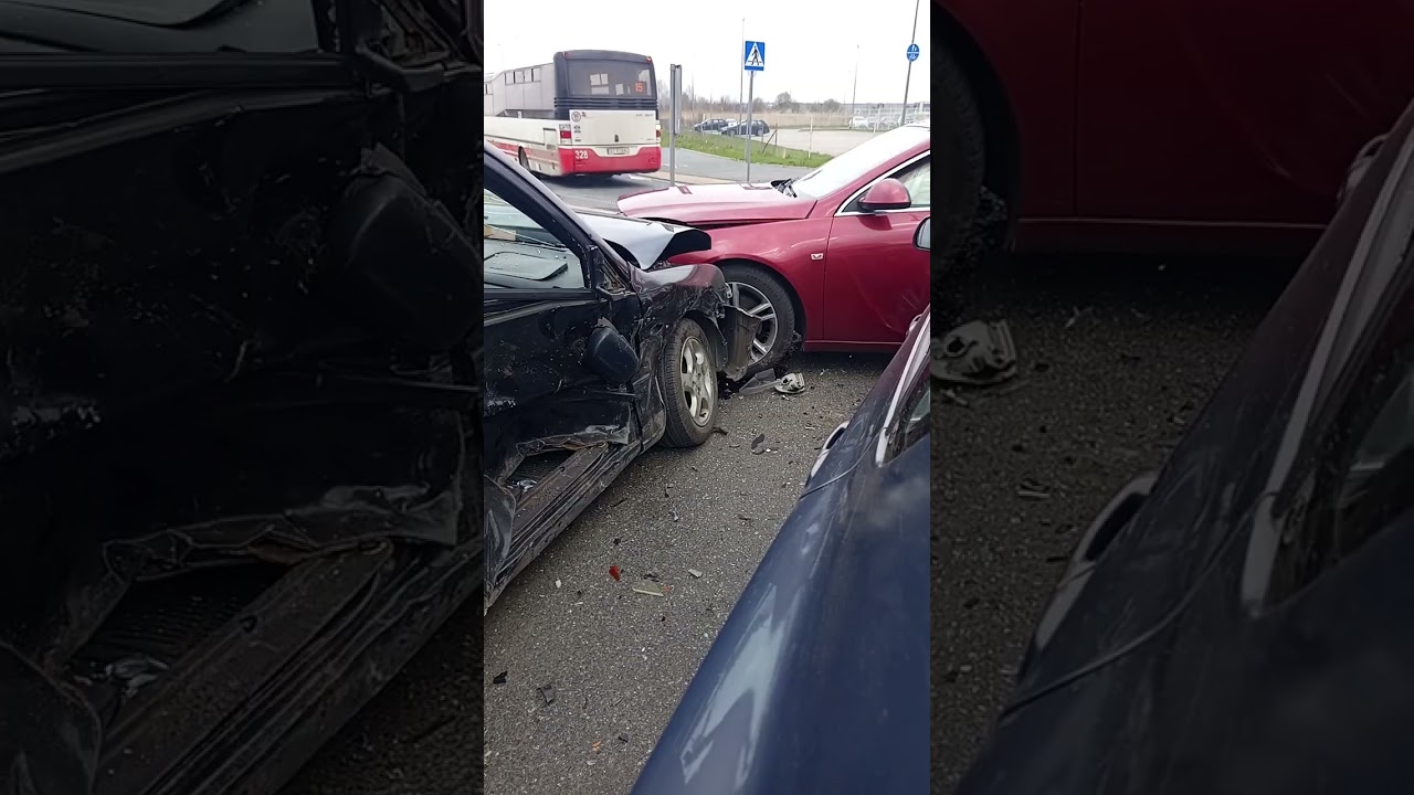 #Dzierżoni&oacute;w 2026 04 03 #obwodnica #wypadek #Mazda #Opel #crash #Strefowa #news #c2 #policja