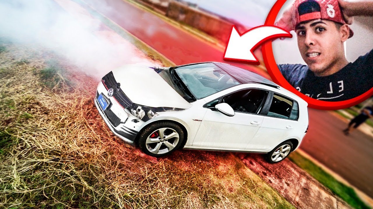 RENATO GARCIA BATEU MEU CARRO !!!