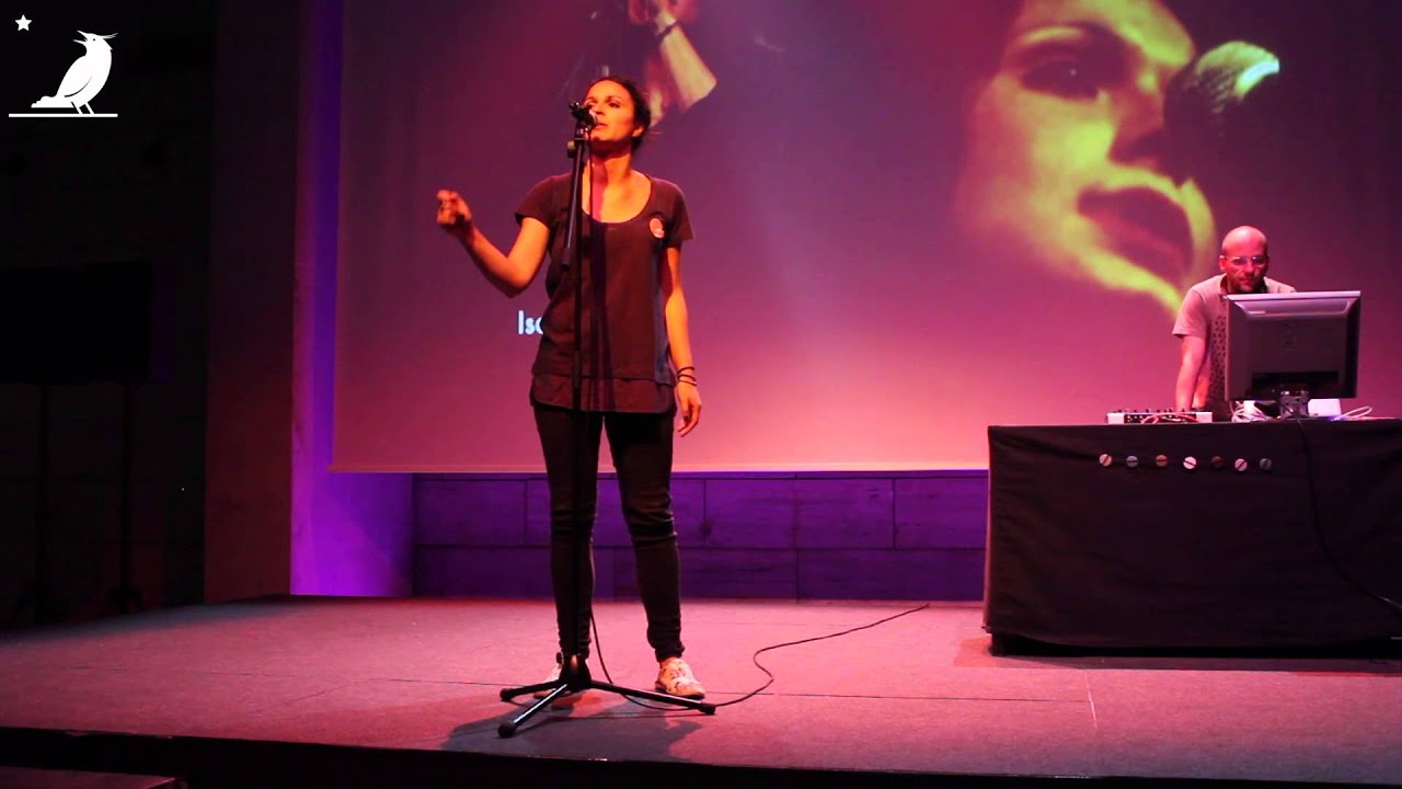POETRY SLAM BARCELONA . ISA GARCÍA . GANADORA 4/15 .