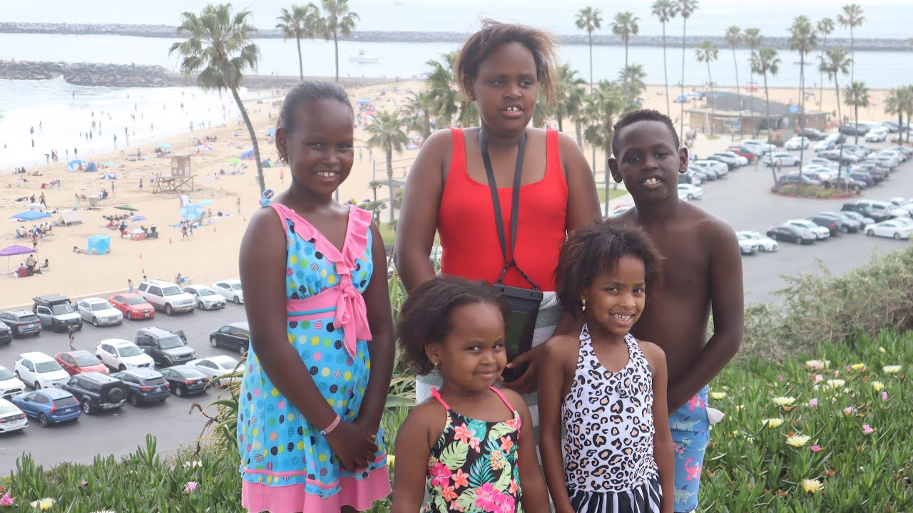 WE TOOK OUR KIDS TO THE BEACH 🏖️ 🤩🥰