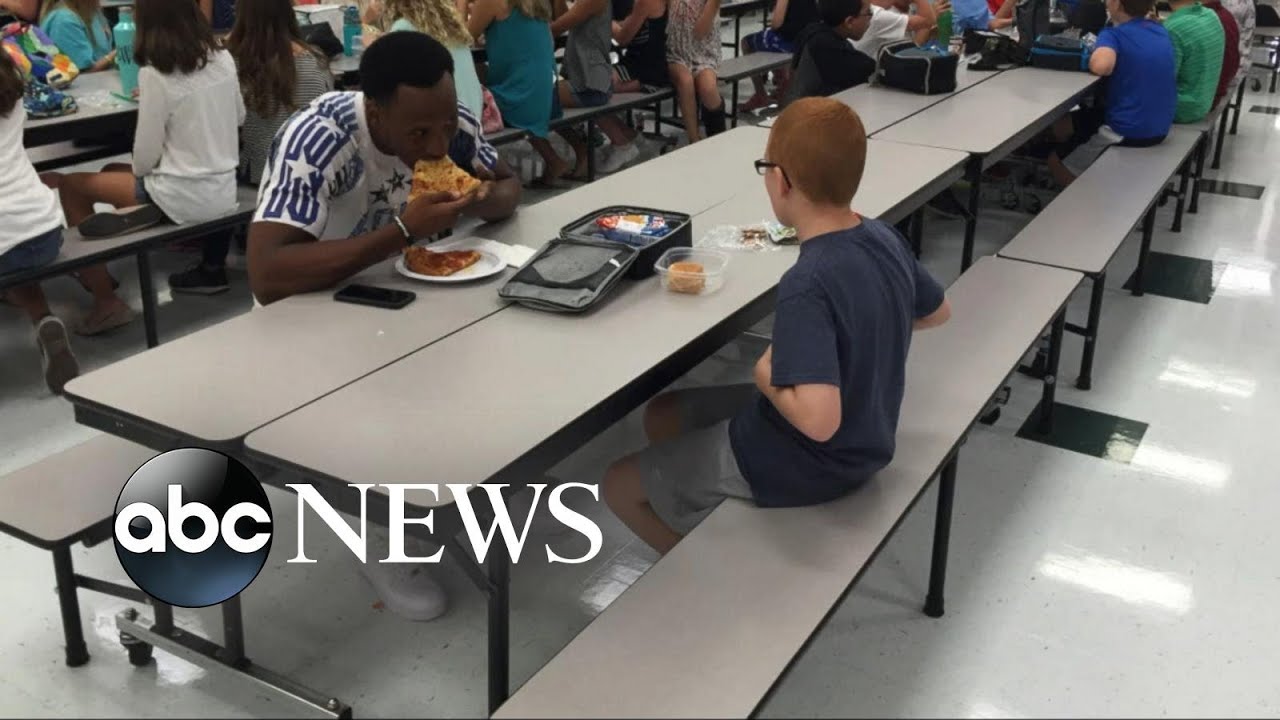 FSU Star Travis Rudolph Helps Boy With Autism