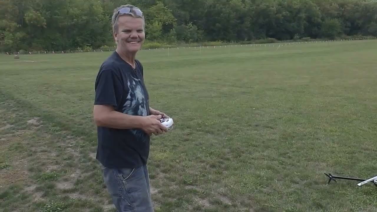 Fly Wing FW450L V.3 Maiden Flight with the Crash Test Boyz