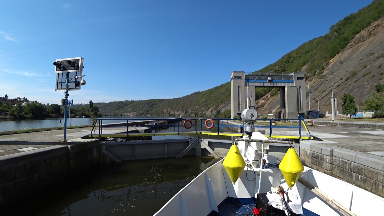 Plavební komora Vrané nad Vltavou