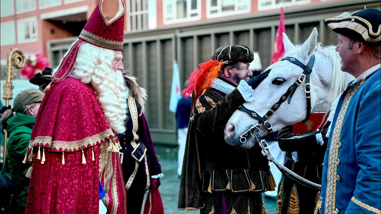 Sinterklaasintocht Amsterdam met de Accu Fanfare