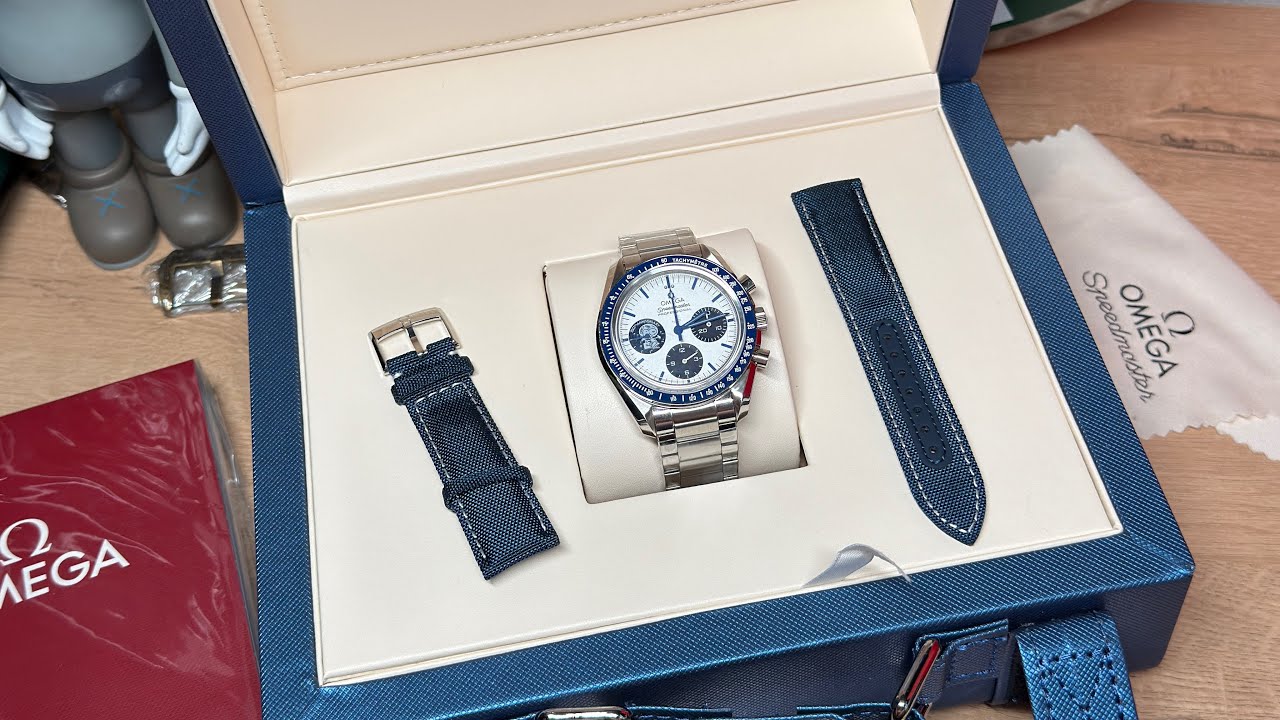 Обзор Omega SpeedMaster &ldquo;Silver Snoopy Award&rdquo; 50th anniversary 
