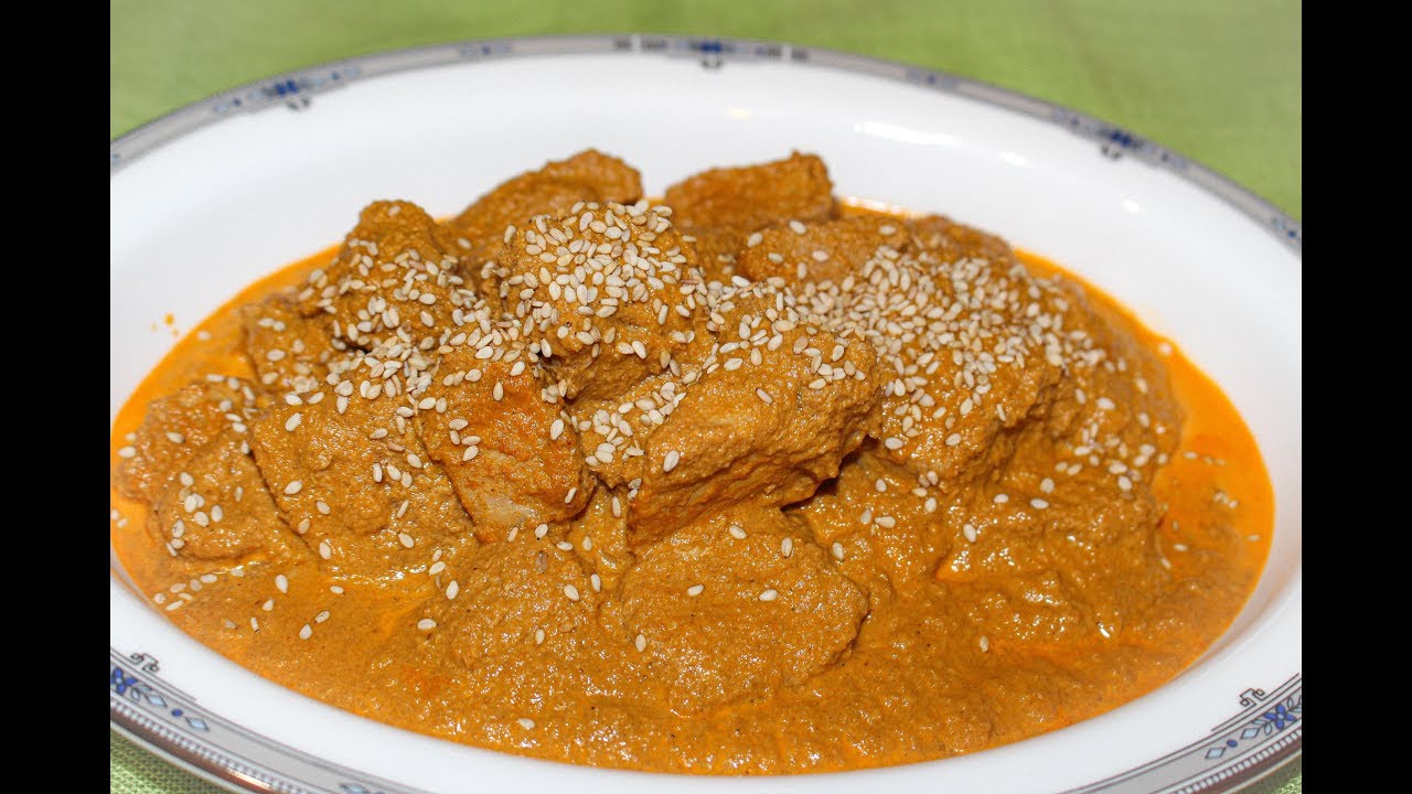 Guiso de Puerco con Ajonjoli/Subtitles in English