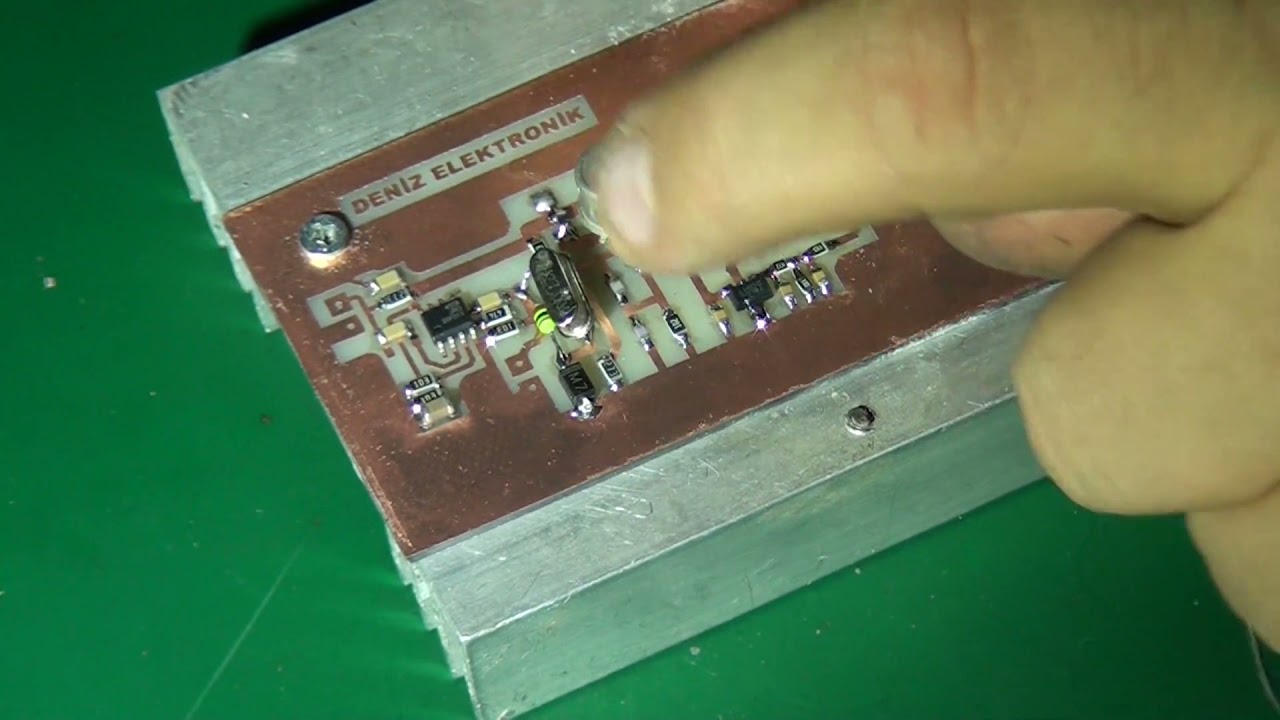Kristal osilatörlü güç çıkışlı FM Verici - power output fm transmitter with crystal oscillator
