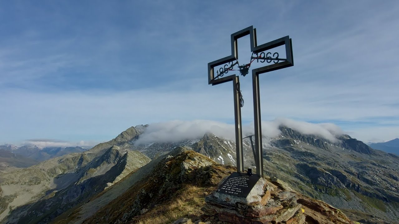 PIZZO SPADOLAZZO -  da montespluga (stuetta) rifugio bertacchi - lago emèt-lago ghiacciato-lago nero