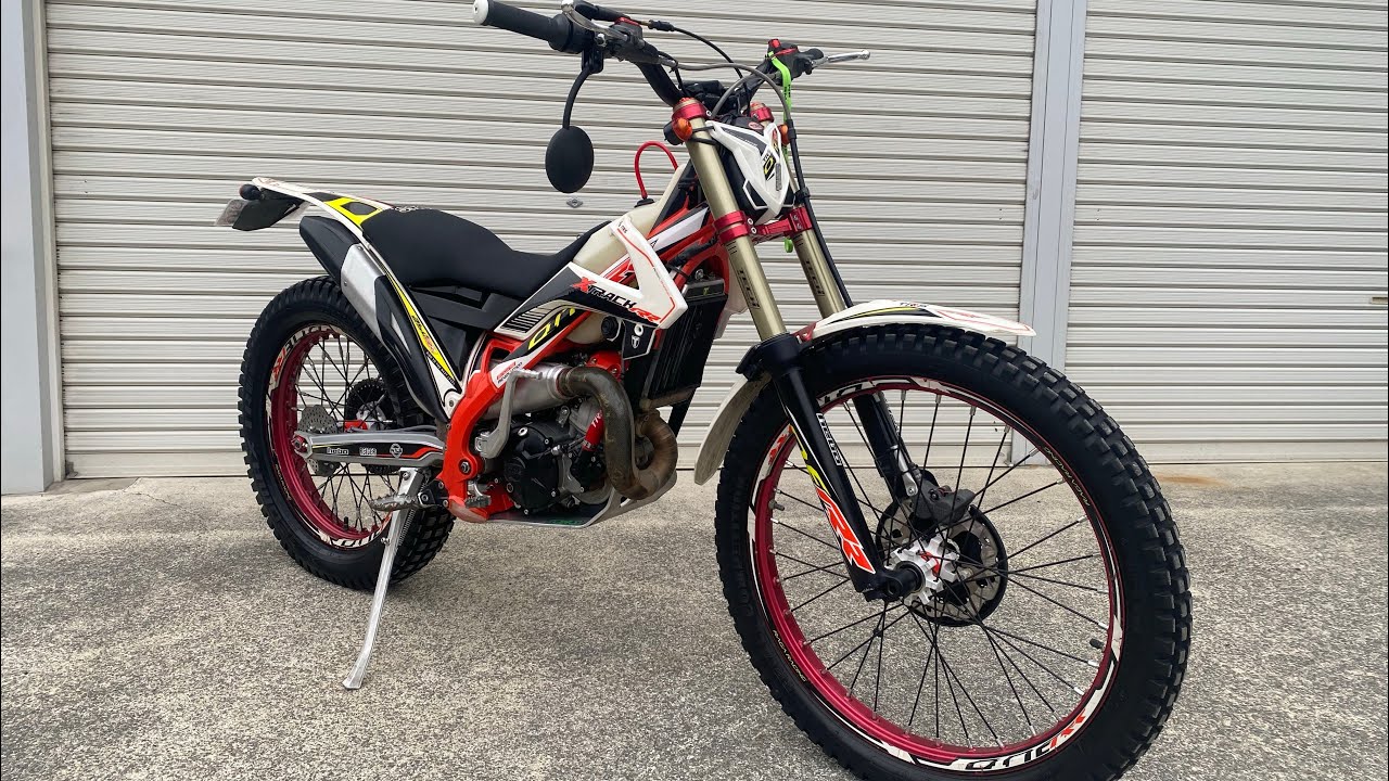 TRRS X-TRACK 2021年式　車両紹介