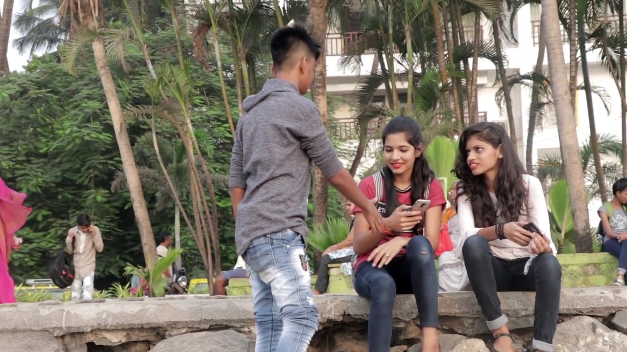 Hiiii_ By_WALA_FRIEND_| DOSTO_KO _BHABI_- CHAHIYE-_|PRANK VIDEO _|OYE It's AJ SRK_|