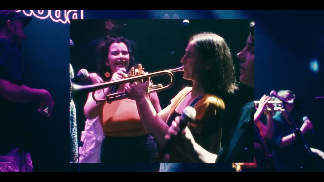 Extraño Weys Orquestra - mel/foc (feat. Marta Garrett - Live 2025)