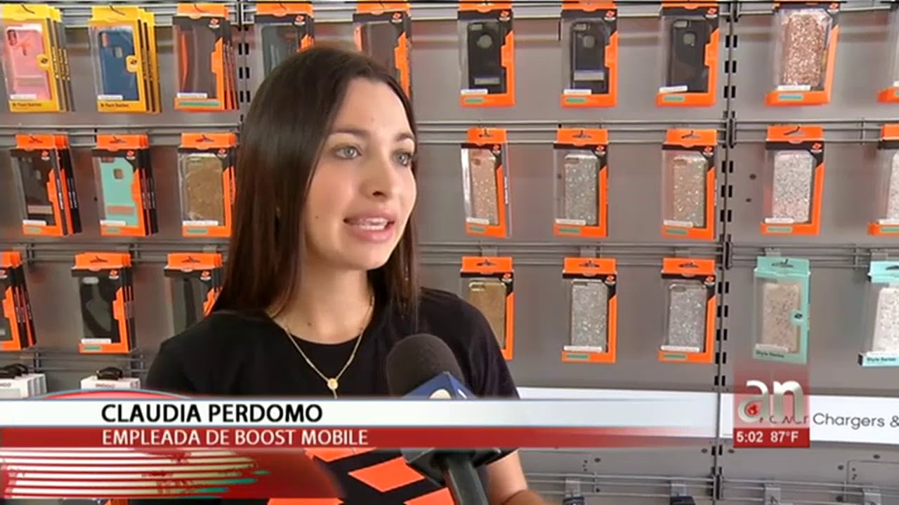 En solo 1minuto cerca de  20 teléfonos fueron robados en un  Boost Mobile de North Miami Beach