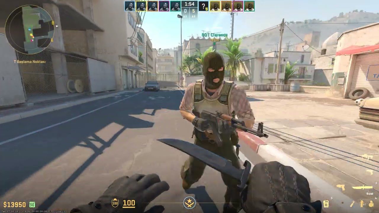 Counter strike 2oynadım uzun bir aradan sonra  tekrar burdayız  tek fark botlar ile oynadım