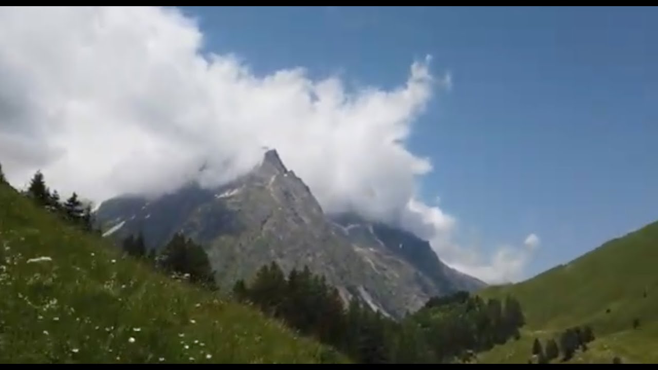 Prayon, La Fouly, Ferret - A picturesque hike in Switzerland