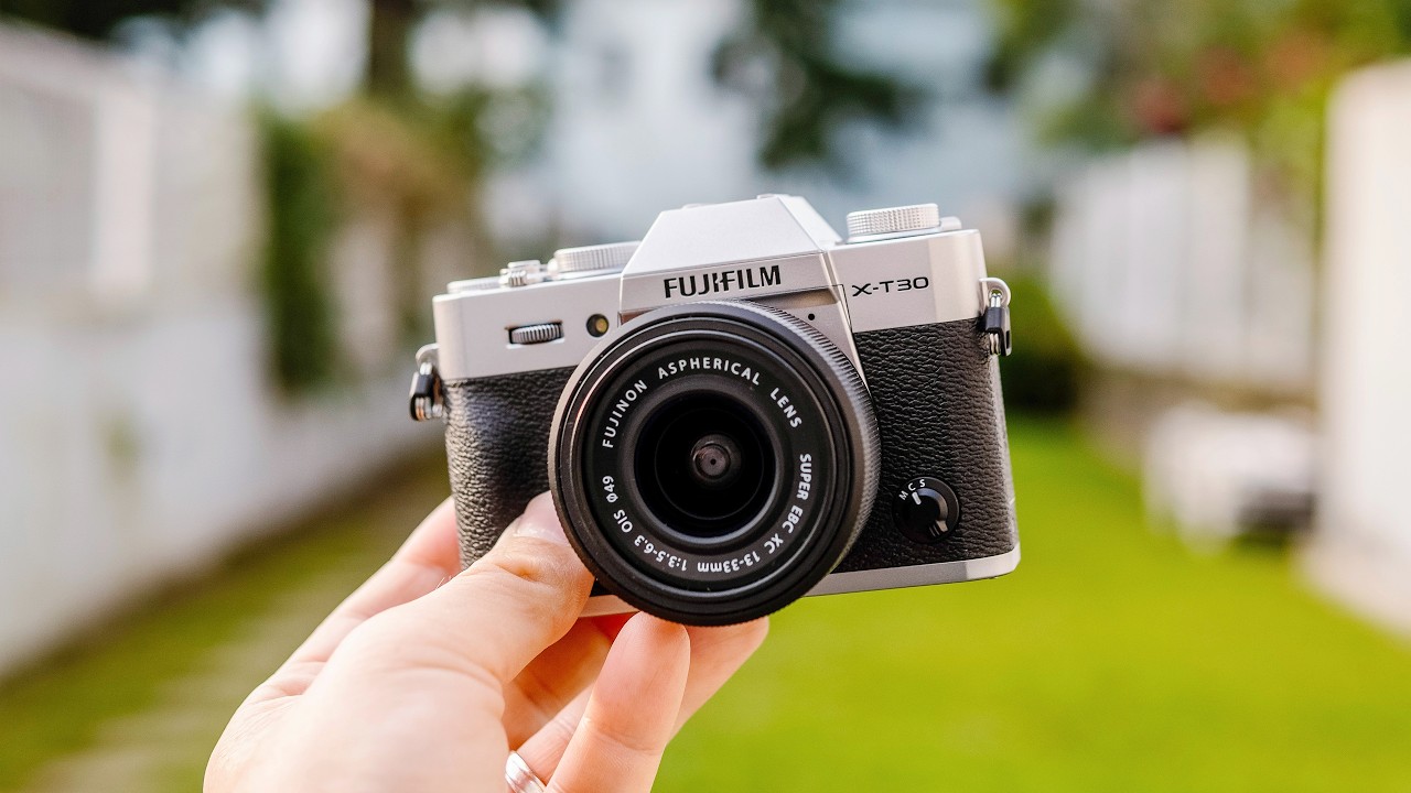 Co potrafi najnowszy, budżetowy Fujifilm?