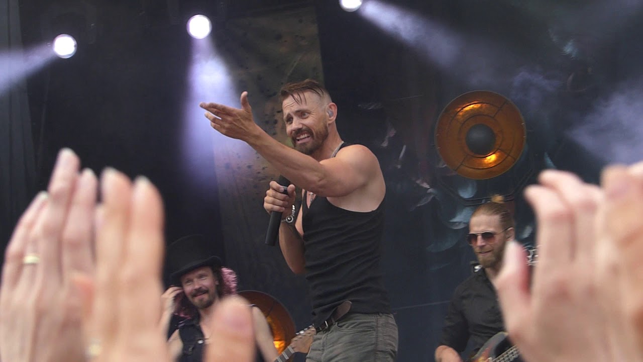 Lauri Tähkä - Saat Syttymään @Viinijuhlat, Kuopio 4.7.2018