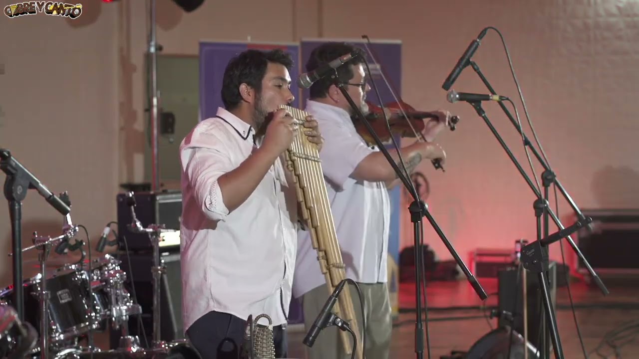 UNA VUELTA POR EL AYER- COBRE Y CANTO (show case La Calera)