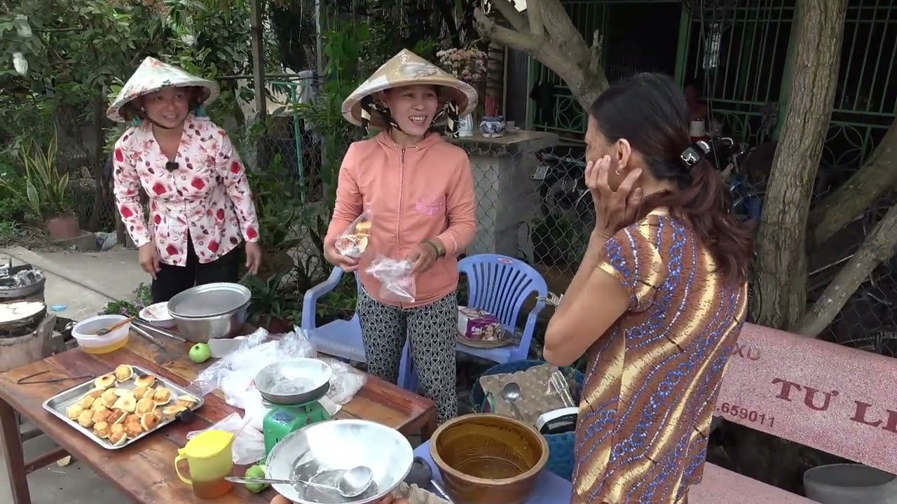 Trở Lại Nướng Bánh Bông Lan Bán Bà Con Mua Đỗ Hoài Tới Tối Mịt Không Đủ Bánh Giao Hàng\DDĐQ