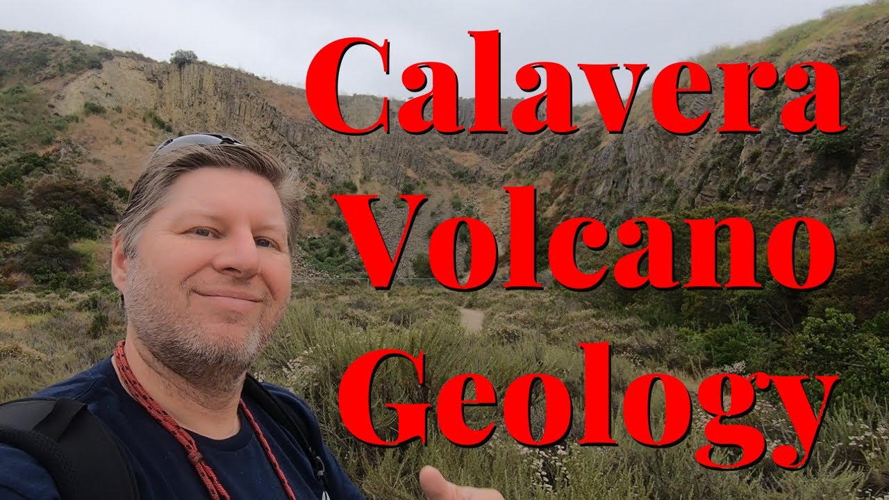 Hiking into the Calavera Volcano San Diego, California / Geology Lesson in the Field