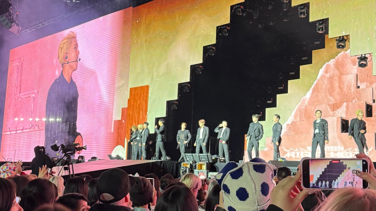 Seventeen - Rain (Performance team in LA Day 1 11/9/24 BMO Stadium)