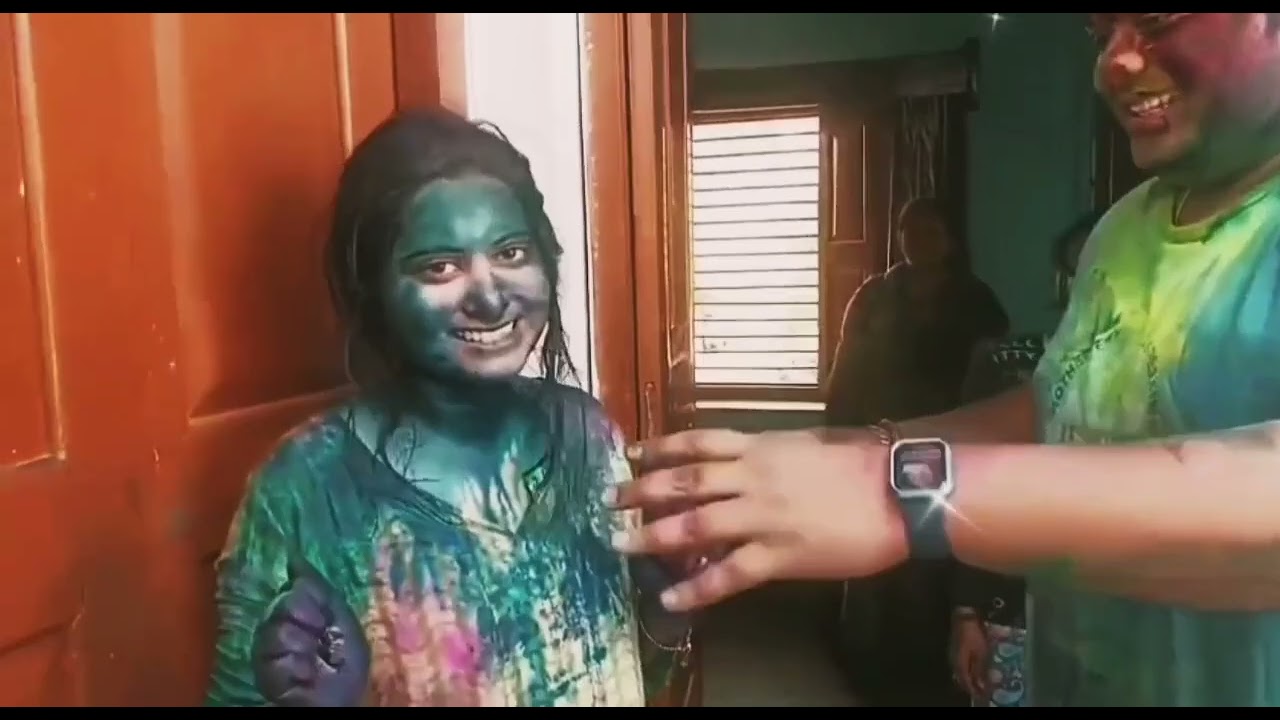Holi Putai 879.