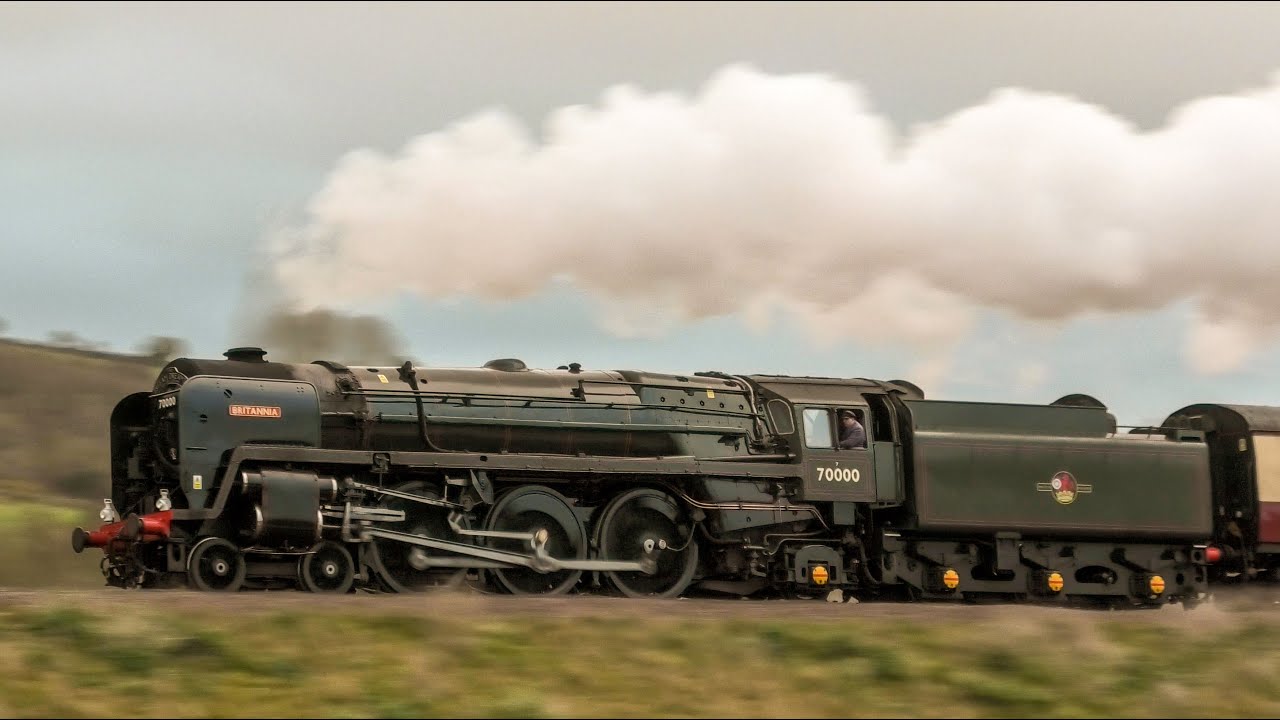 (70000 & 44871) - A Britannia & Black 5 Lay Down The Power !