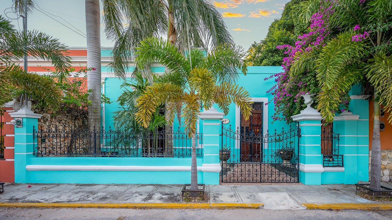 BEAUTIFUL COLONIAL BED AND BREAKFAST IN MÉRIDA FOR SALE (YPS-02-0093)