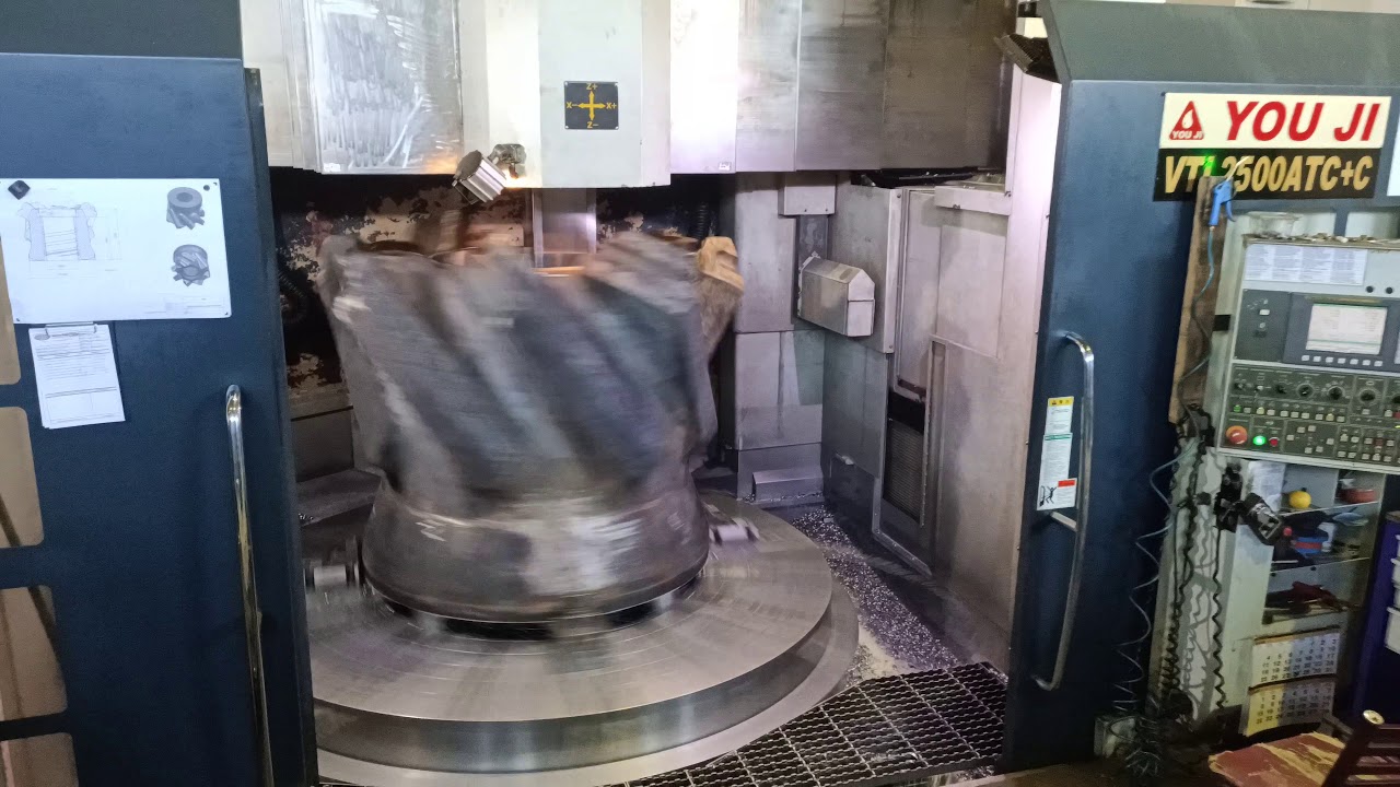 2500 CNC LATHE heavy duty part turning/12 ton