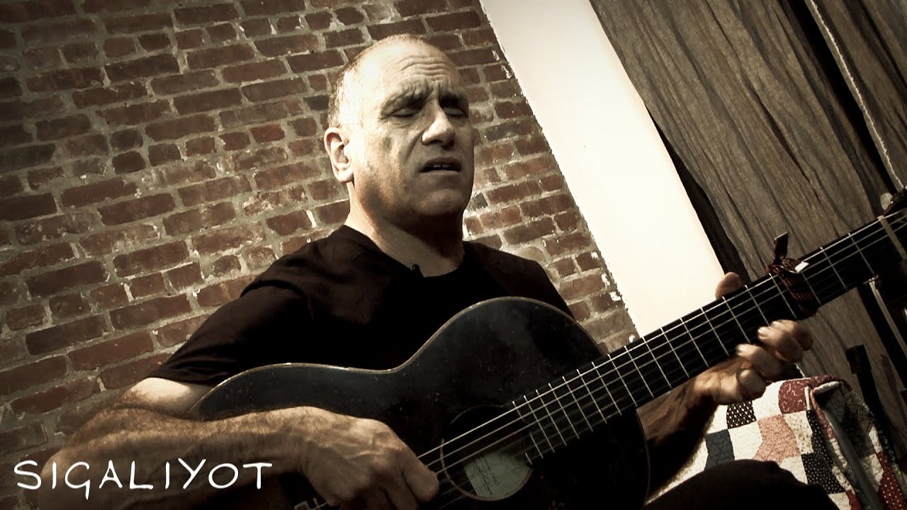 ONE ON ONE: David Broza - Sigaliyot, New York City 8/15/13 דיויד ברוזה - סיגליות