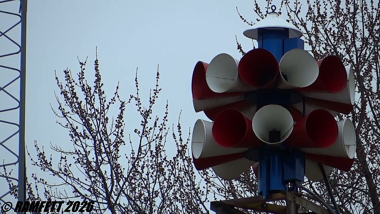 Federal Signal 3T22 Tornado Siren Test, 6pm Blast, Cambria, WI 4/10/2025