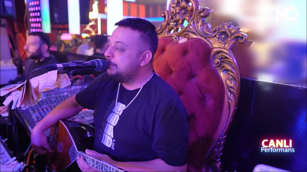 Nuh Özkan - Şibidik & Bir Bir Birilerine ( Canlı Performans )