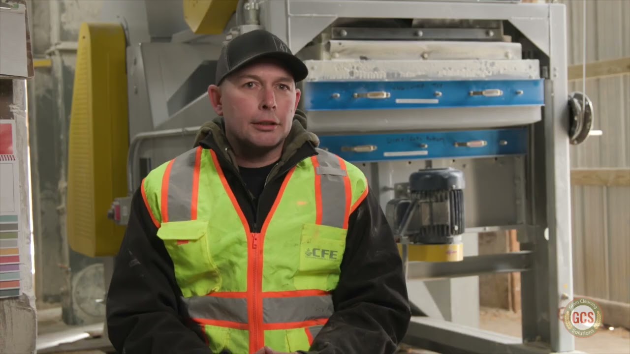 Cleaning Corn with GCS-800 Air Screen Grain Cleaner