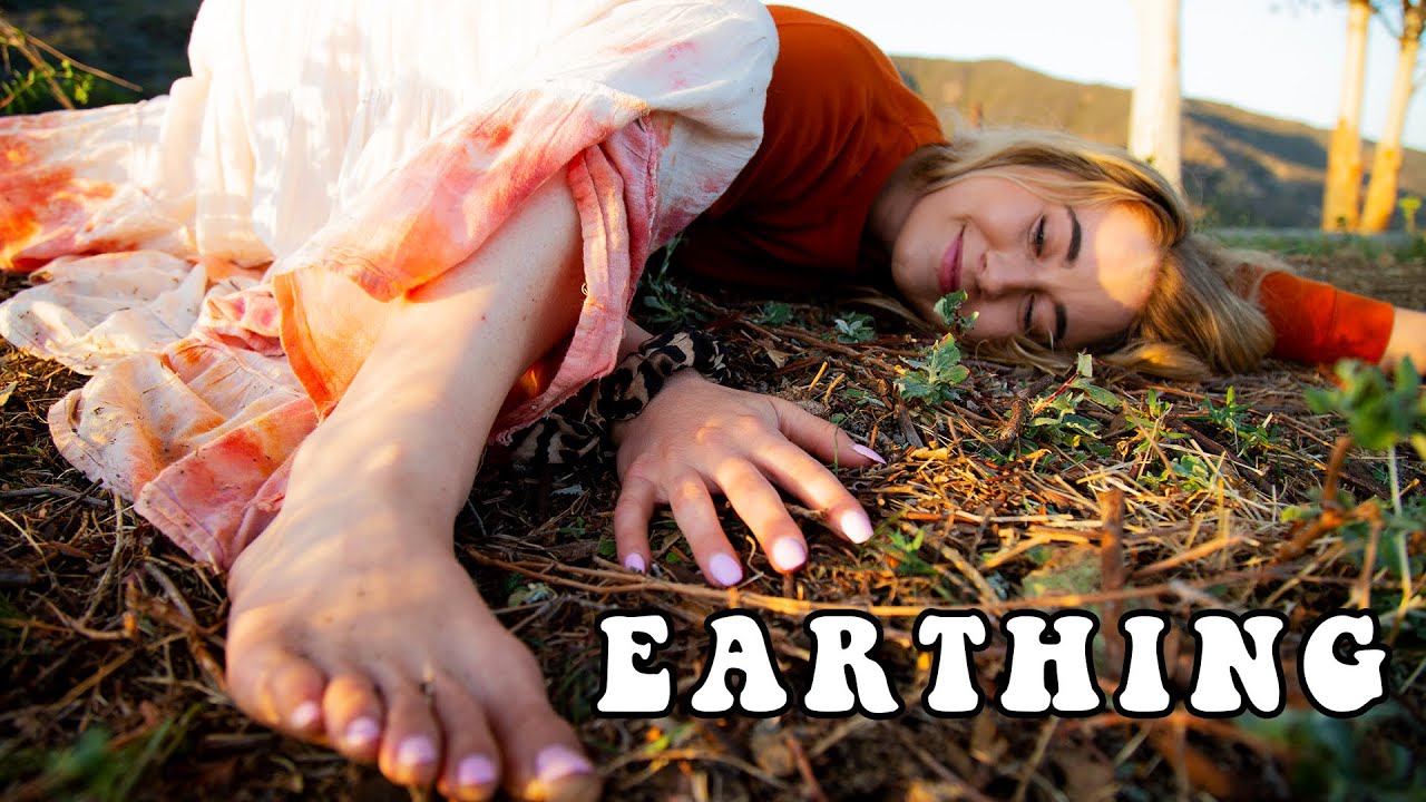 I Went Barefoot For A Week (EARTHING)