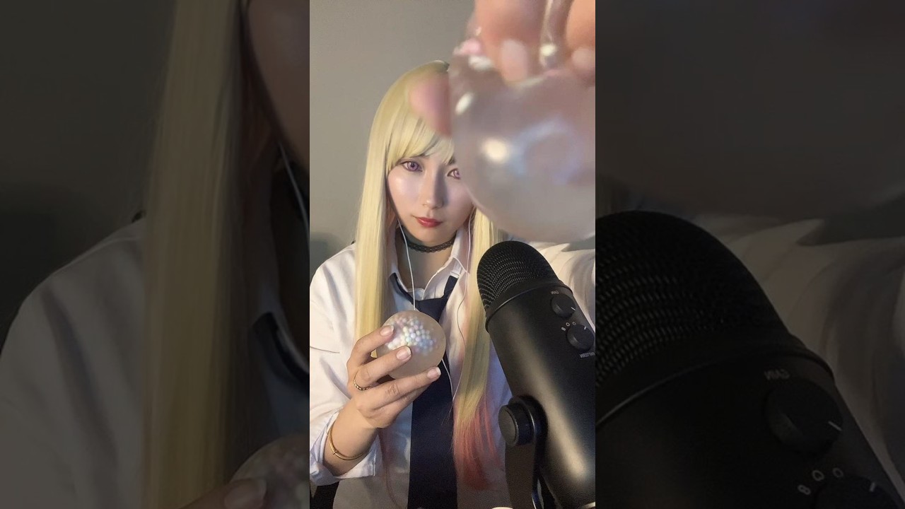 ASMR COSPALY