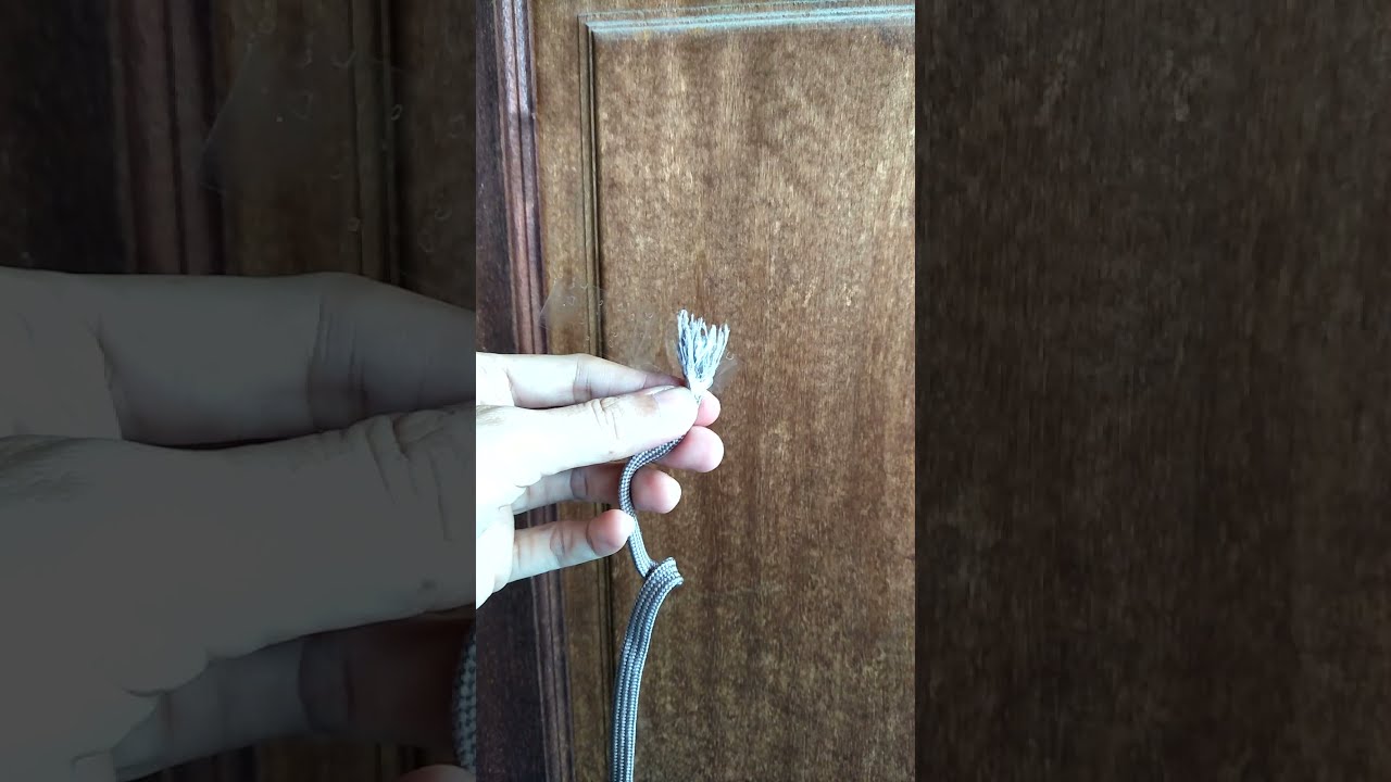 Shorts Repair shoe laces