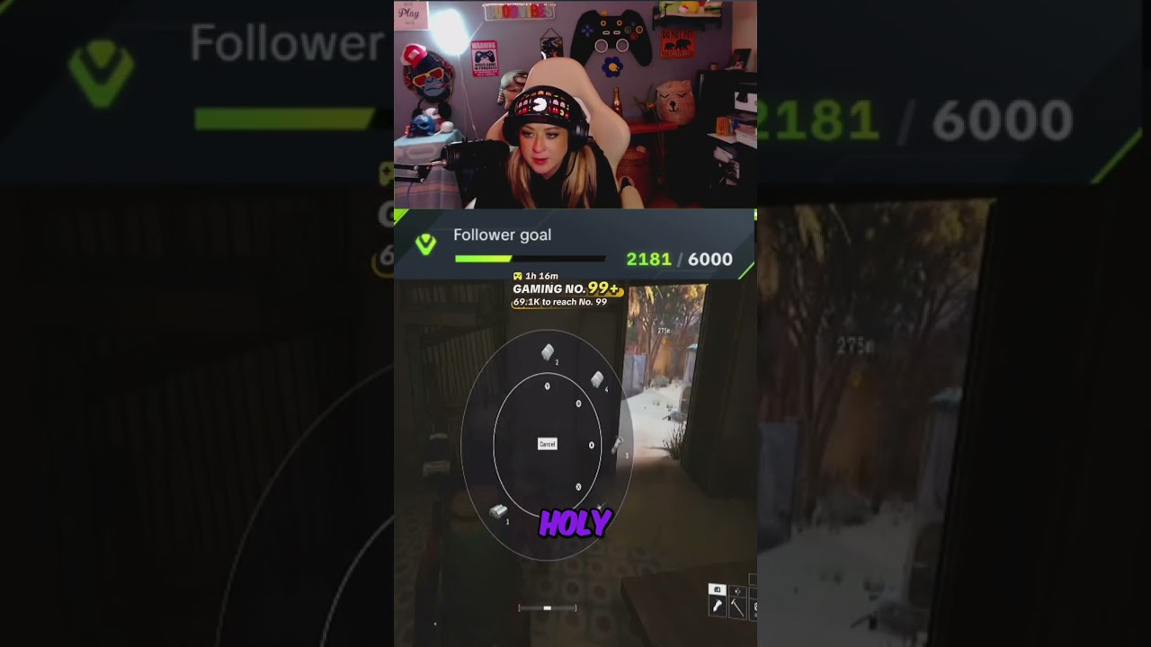 Scary Desert Game! Streamer Freaks Out In New Survival Shooter #shorts