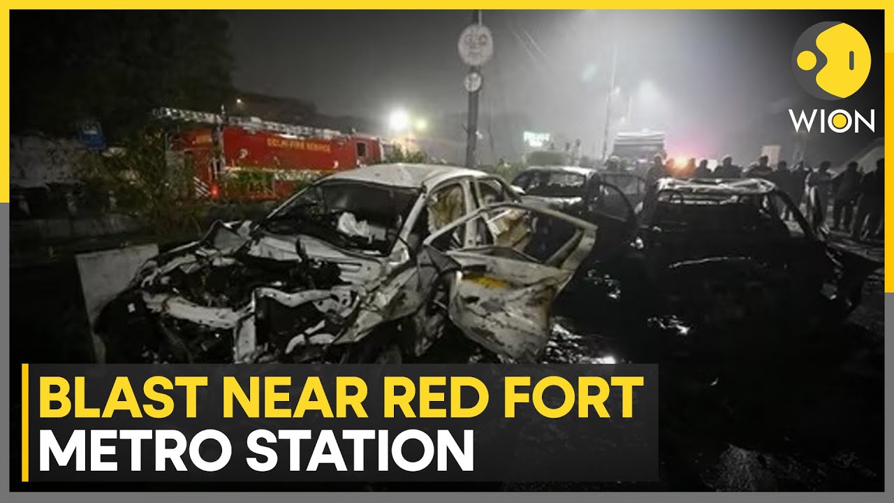 Red Fort Blast: Security & Fire Brigade Officials, Ambulances Rush to Spot | WION BREAKING