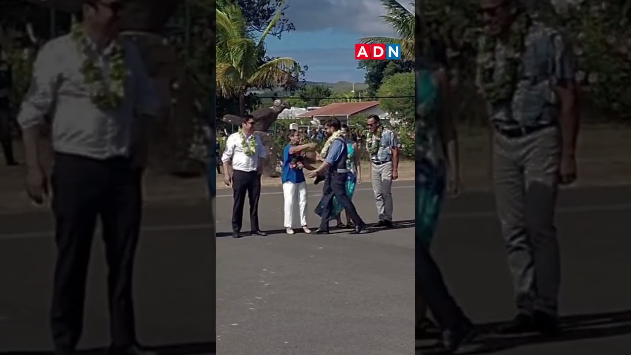 Presidente Boric llega a Rapa Nui en su primera visita oficial a la isla