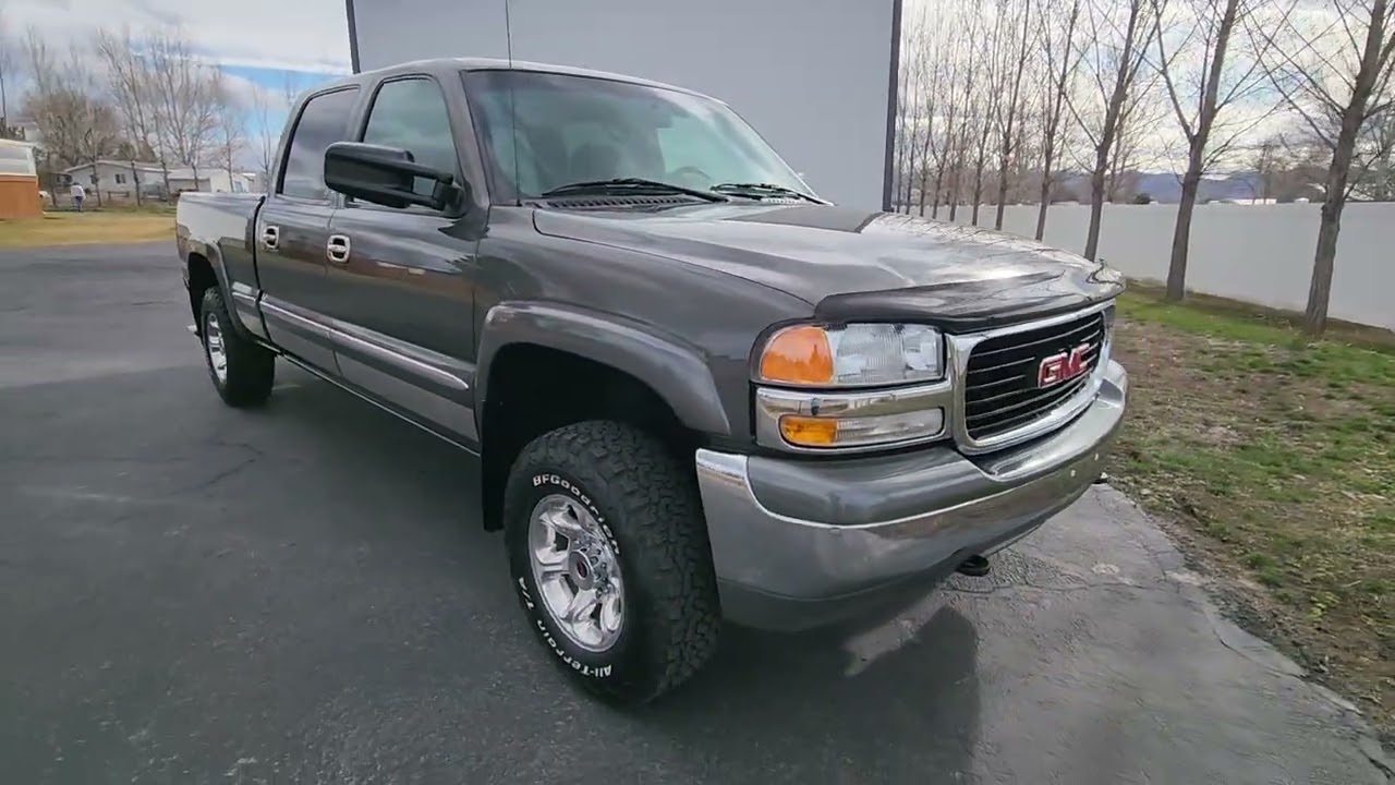 02 Chevy 1500HD walk around and start up