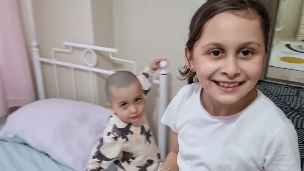EVİMİZDE TUHAF OLAYLAR OLUYOR ! ESRARENGİZ ŞAKA !!