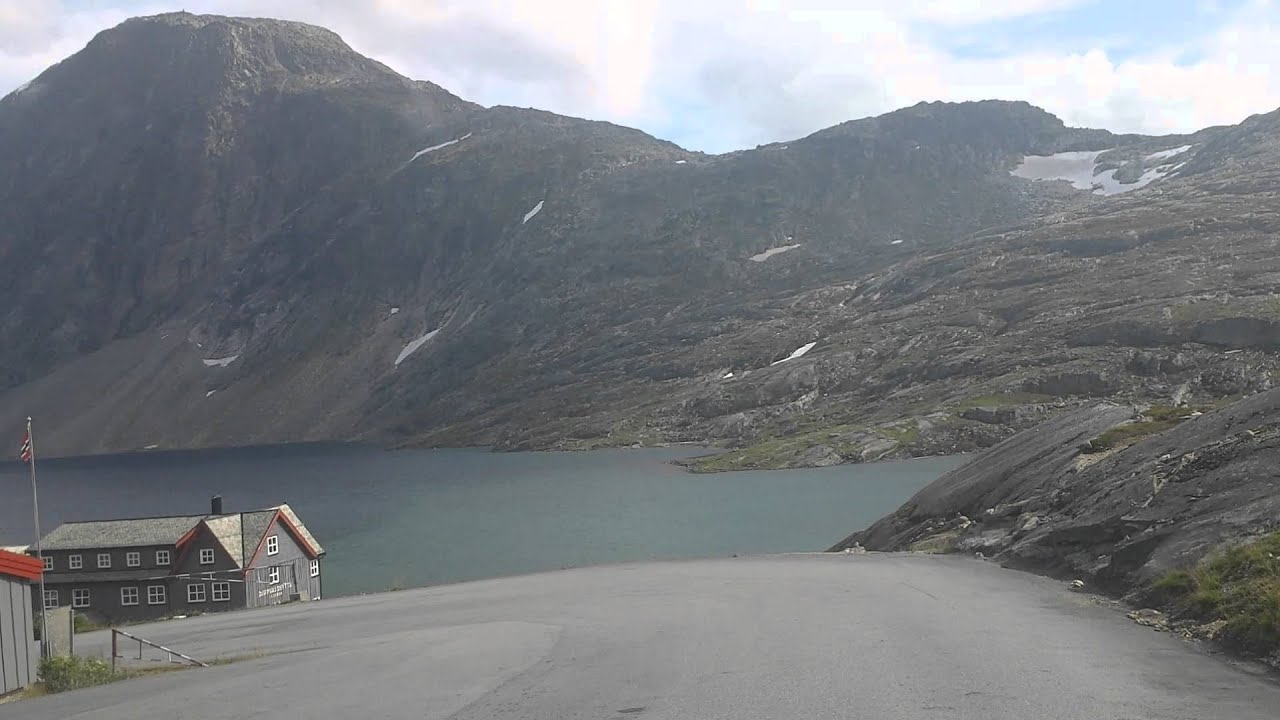 1500m Dalsnibba-Geiranger 2014 with bus beautiful view and nice nature