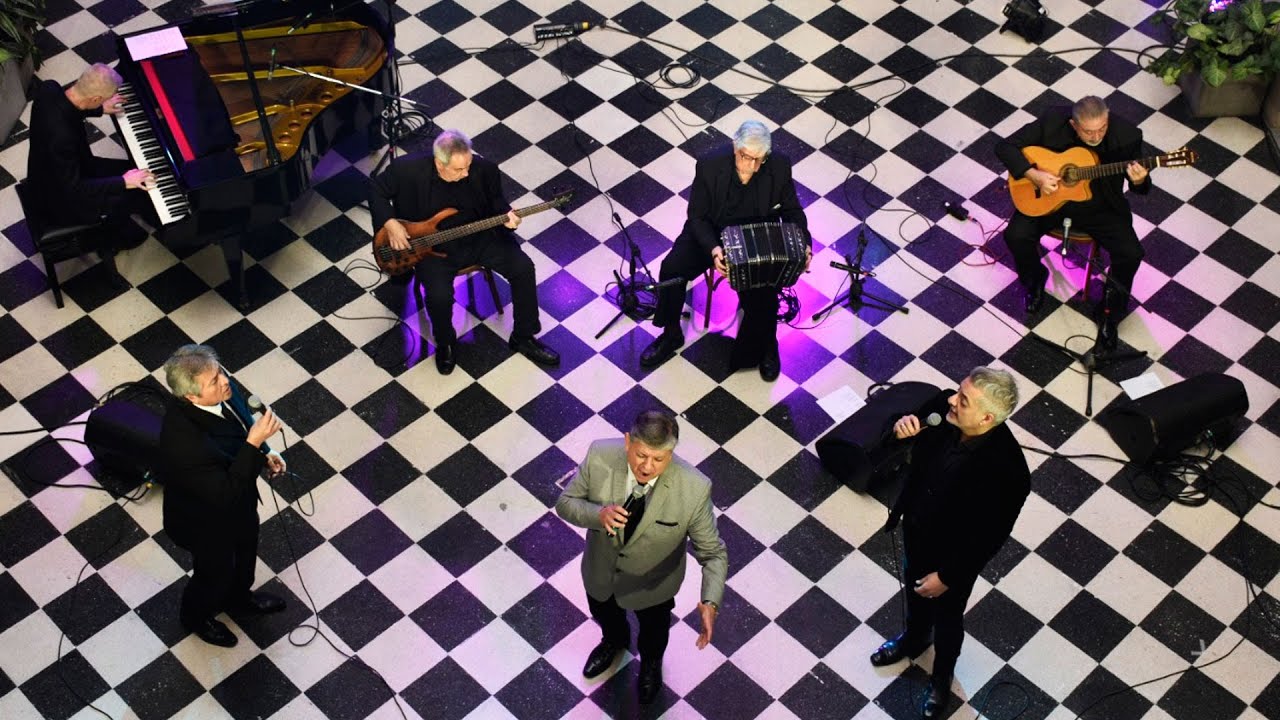 Dia del cantor nacional. Homenaje a Carlos Gardel
