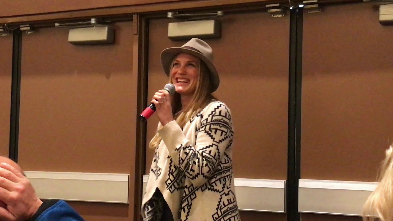 Katee Sackoff tribute to Richard Hatch