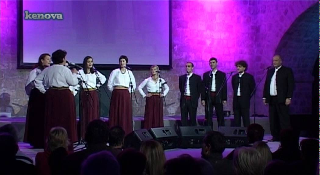 KLAPA KURENAT - U naseg marina.mp4