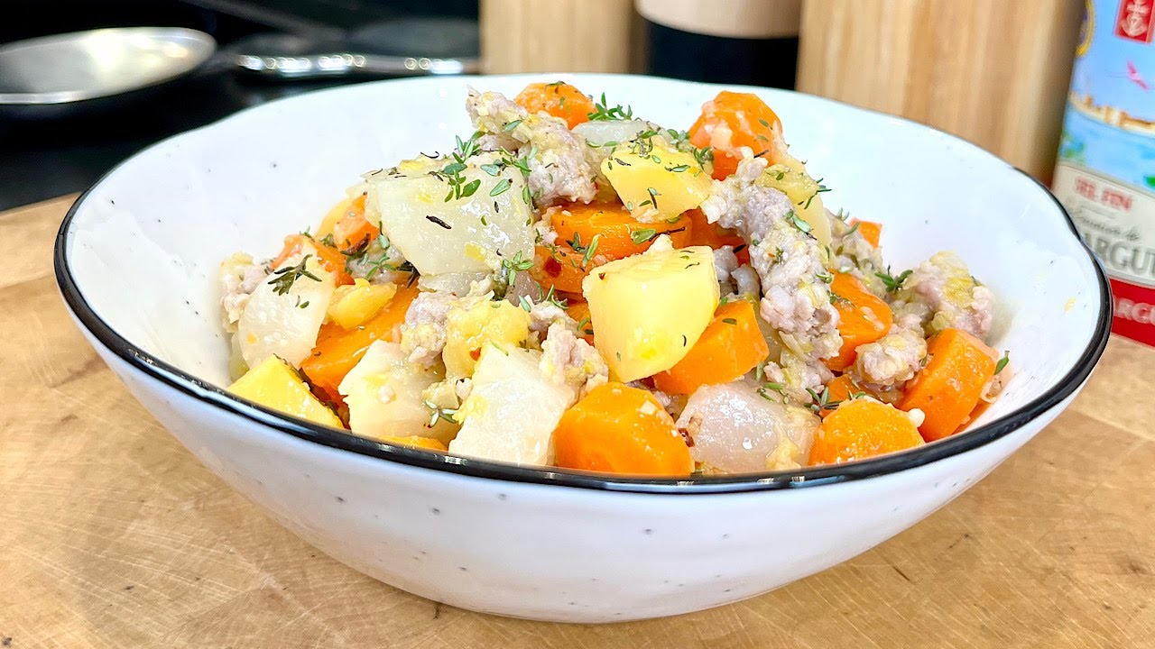 Poêlée de légumes aux poireaux et à la saucisse