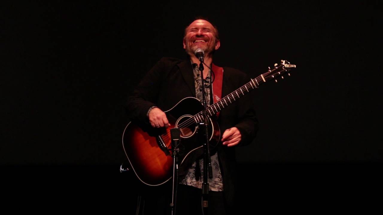 Colin Hay performs 