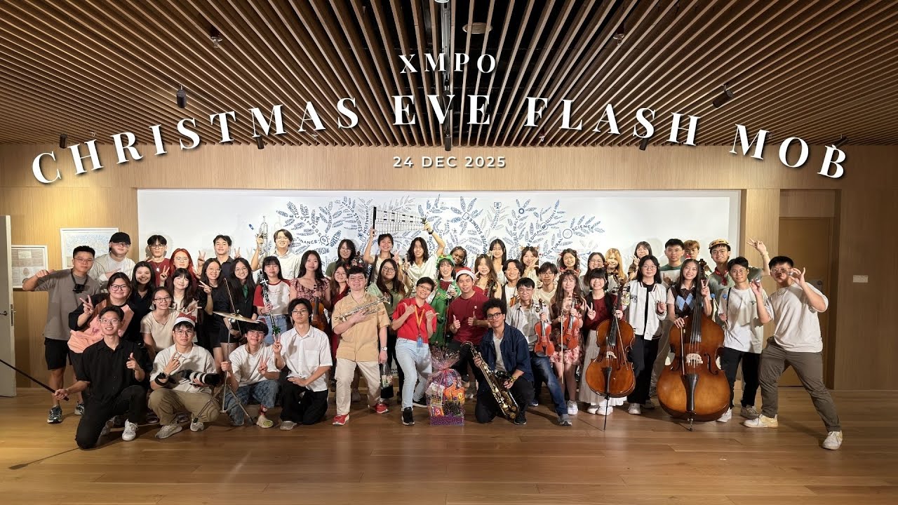 Xiamen University Malaysia Library Christmas Eve Flash Mob - XMUM Philharmonic Orchestra (XMPO)